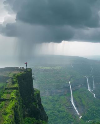 🌿 Sayannath, Maharashtra — Where Nature Writes Its Own Poetry 🇮🇳✨