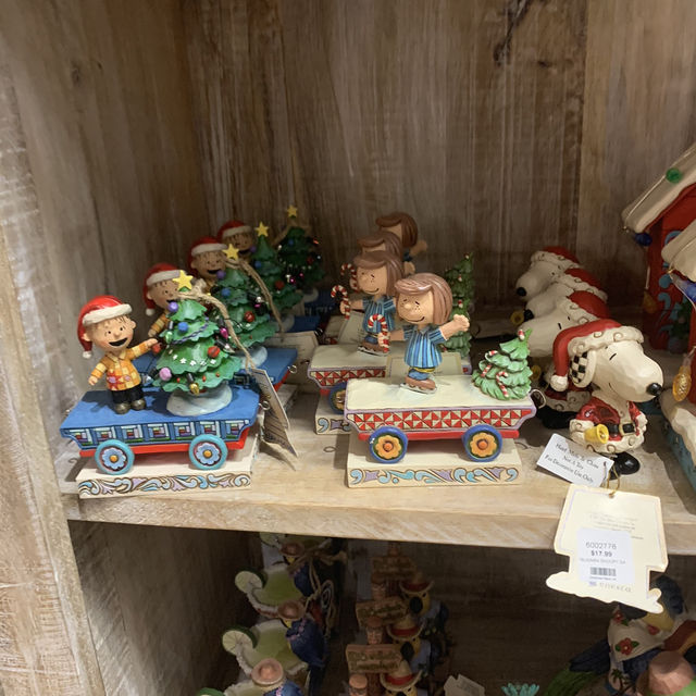 Christmas Store Sieverville, Tennesse