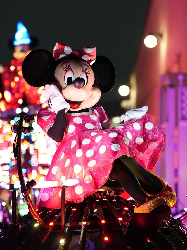 ✨ Disneyland Resort California: Where Magic Comes to Life ✨    