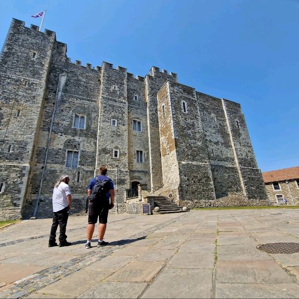 🏰🌊 Unveiling the Majesty: Discovering the Great Tower of Dover Castle! 🏰🌊


