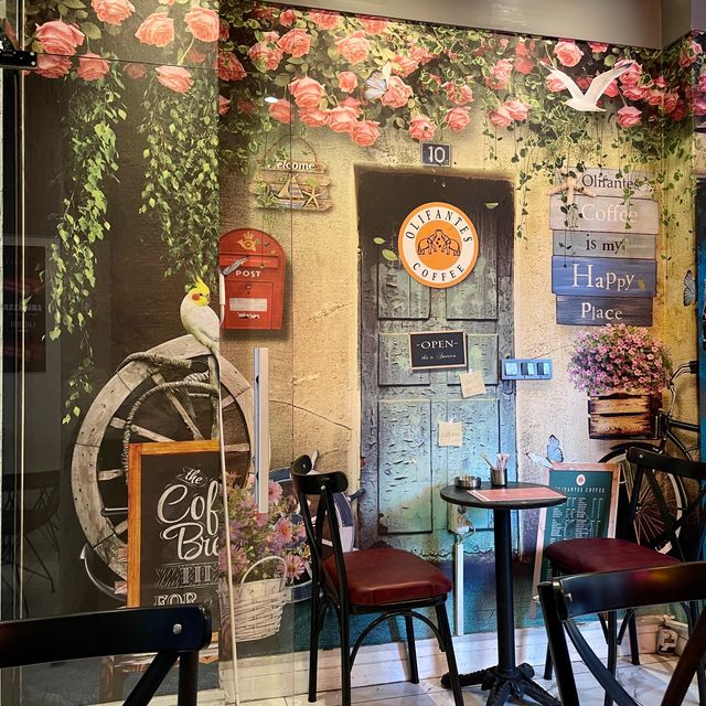 Café Charm: Taksim's Hidden Delight