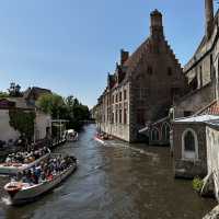 Bruges in Love - Belgium 🇧🇪 
