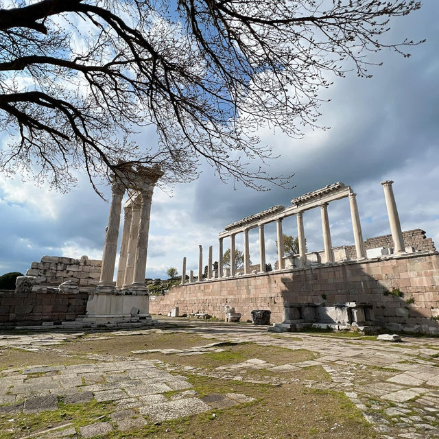 Ancient City of Troy is majestic 🏛️