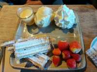 Tearoom ริมหาดวิวทะเลแจ่มๆ
