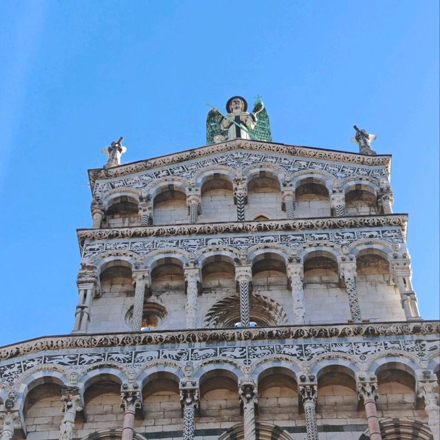 a short trip to Lucca