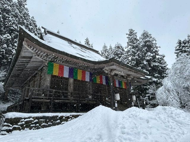 Best of Japan: Snow Temple in Yamadera