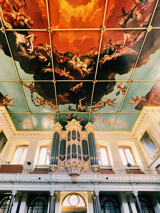 🎭 Step into History at Oxford’s Sheldonian Theatre! 🎭