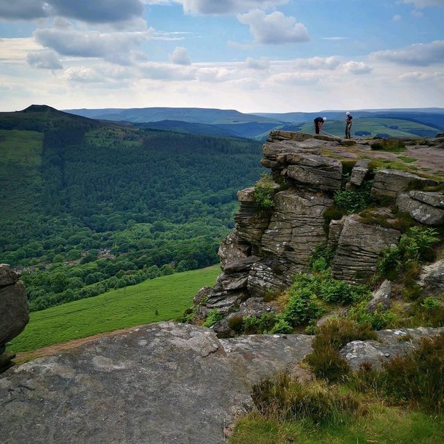 Hiking Bamford Edge from Sheffield: A Scenic Adventure in the Peak District