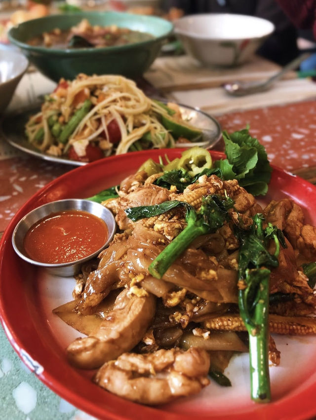 Lift nothing else! Our favourite kind of lifts are noodle lift 