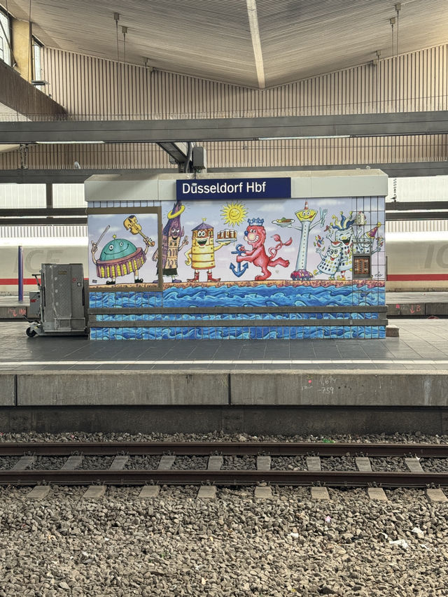 🚂 สถานีรถไฟ Düsseldorf