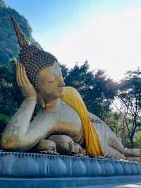 Wat Tham Khao Wong – A Tranquil Forest Temple Amidst Nature