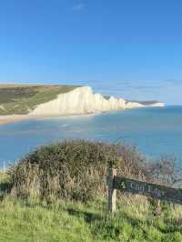 The Majestic White Cliffs: Nature’s Stunning Masterpiece
