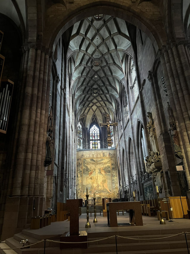 Gothic Glory in the Black Forest – The Majestic Freiburg Minster 🌄⛪  