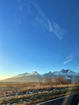 🏔️ 타트라 산맥을 통과하는 운전 – 산악 도로와 장엄한 전망 🚗✨