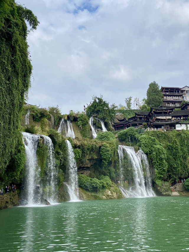 Mesmerizing Nights in Furong Town: Your Dream Yongshun Getaway 🌙✨ Mesmerizing Nights in Furong Town: Your Dream Yongshun Getaway 🌙✨