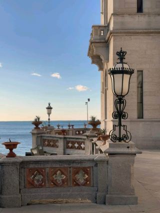 Sunset Balcony Views🌅