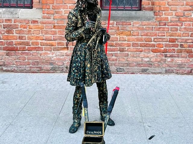 Riverside Paths🌅 Riverside Paths🌅