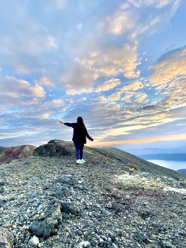 Unbeatable sunrise from the top of a volcano