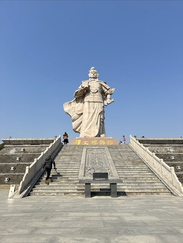 劉邦在此設壇拜韓信為大將軍,從此逆風翻盤,開創西漢王朝基業 劉邦在此設壇拜韓信為大將軍,從此逆風翻盤,開創西漢王朝基業