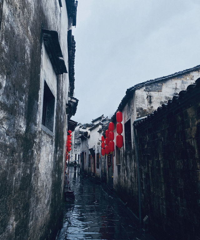 煙雨徽州，西遞古鎮雨中行