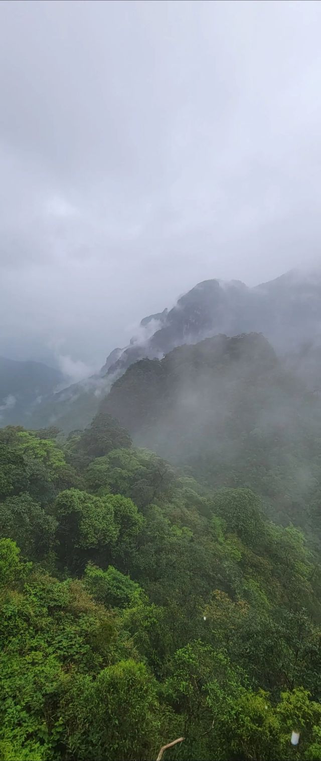 聖堂山