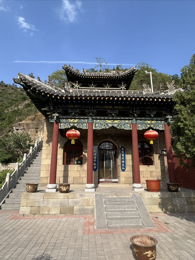 端午去哪玩｜避開人潮，打卡清徐香岩寺：歷經滄桑，光彩依舊