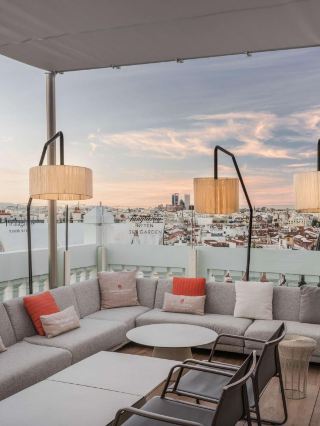 🌟 Madrid's Must-Stay: NH Collection Gran Via 🏨✨