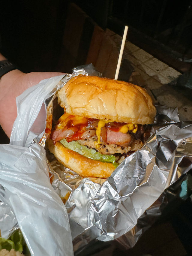 土瓜灣深宵漢堡店🍔