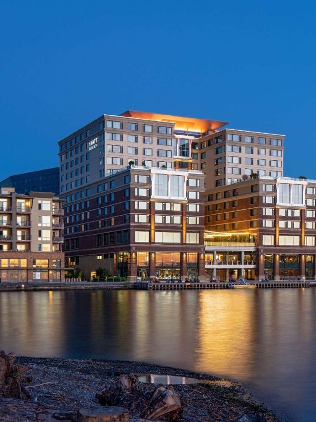 🌟 Seattle's Scenic Sleeps: Hyatt Regency Lake Washington 🌟