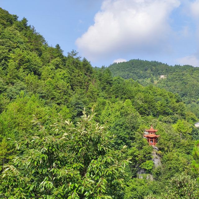 巴人河