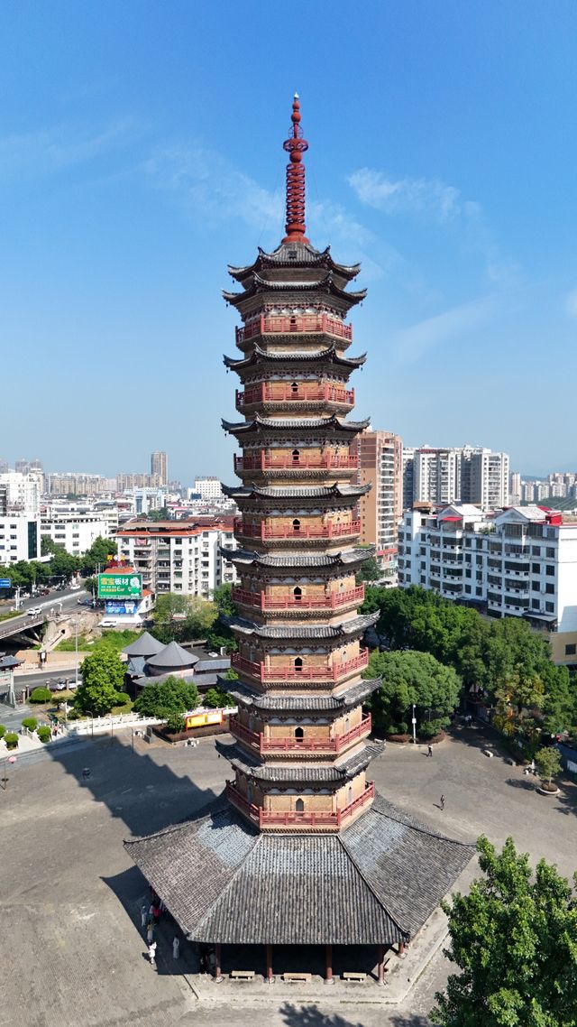 江西信豐大聖寺塔。