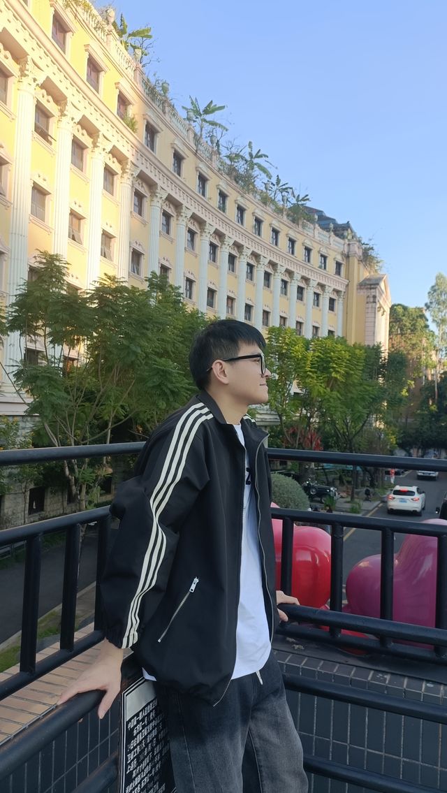 錢江藝術中心打卡了。