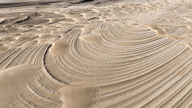 昆侖山死亡谷  ChinaTravel 中國觀光景點
