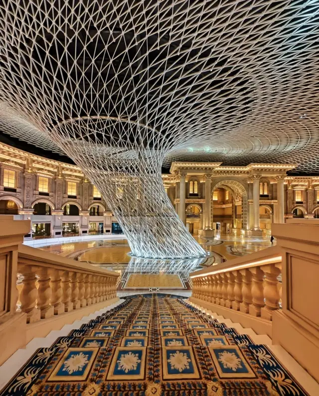 佛山羅浮宮：藝術殿堂，奢華之旅