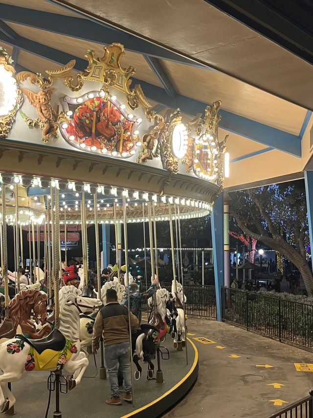 Los Angeles | Six Flags Roller Coaster Theme Park: Thrills All the Way