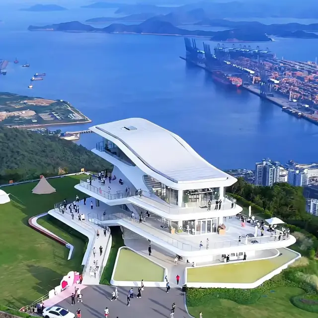 Shenzhen Sky City—Yantian Cloud Sea Plaza + Cloud Book Bar