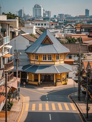 ที่จังหวัดเพชรบุรี ประเทศไทย พบกับความฝันอันแสนไกลของ Nanyang Dream ท่ามกลางเส้นทางแห่งกาลเวลาอันเงียบสงบ