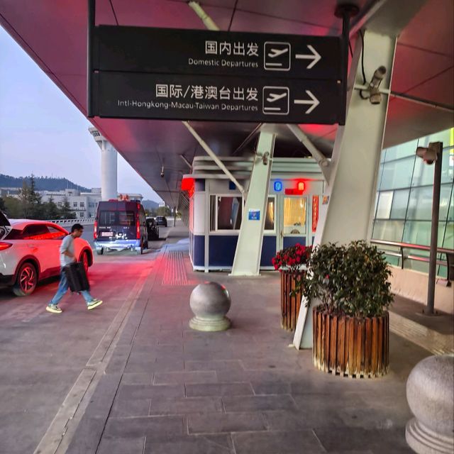 business travel happy to visit yiwu market
