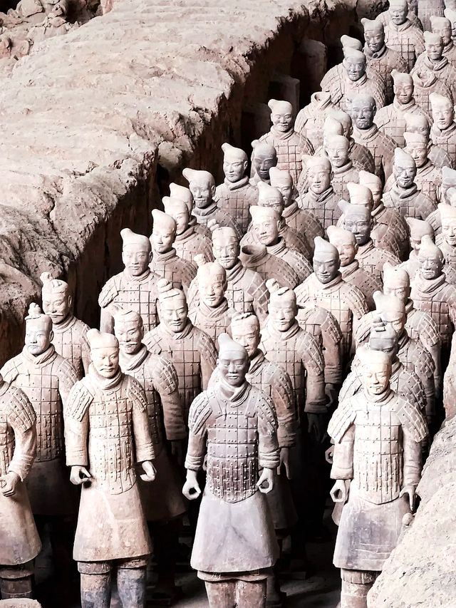 第一次親身接觸兵馬俑，你是否也有這樣的感觸