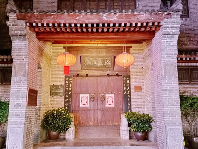 Xi’an Railway Station: A Budget-Friendly Travel Hub in Shaanxi