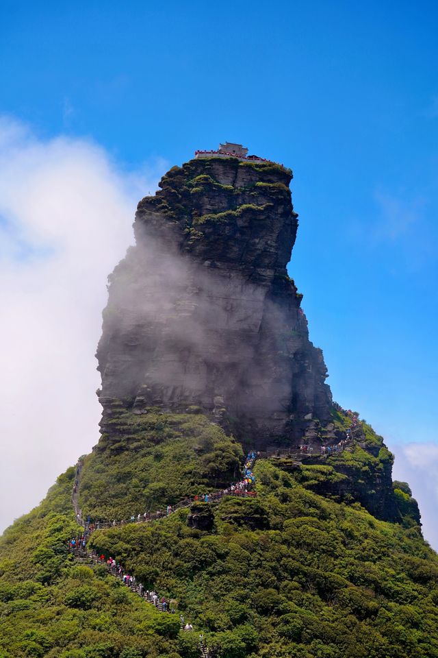 銅仁勇攀梵淨山奇峰，細味古村茶香慢
