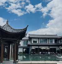麗江古城旁 誤入納西中式美學秘境酒店