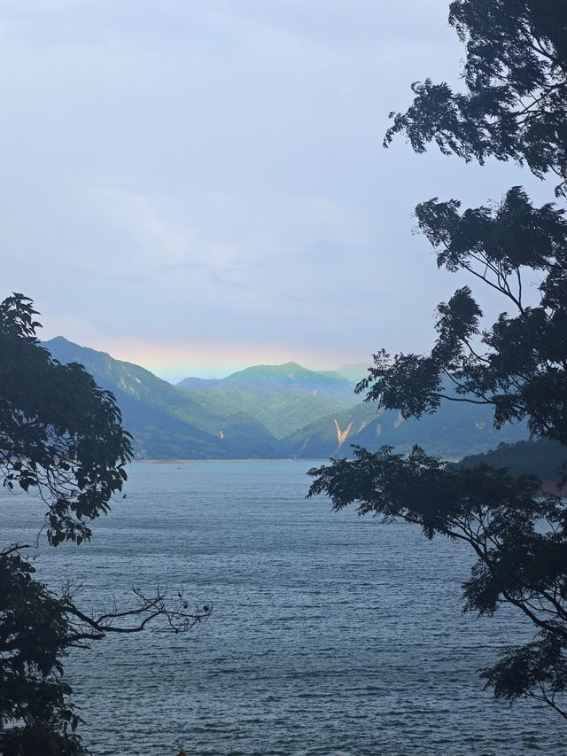 郴州東江湖|彩虹之下的民宿
