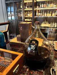 🥃瑰麗酒店暗黑系酒吧DarkSide！150港幣喝特調+看現場演出太值啦～