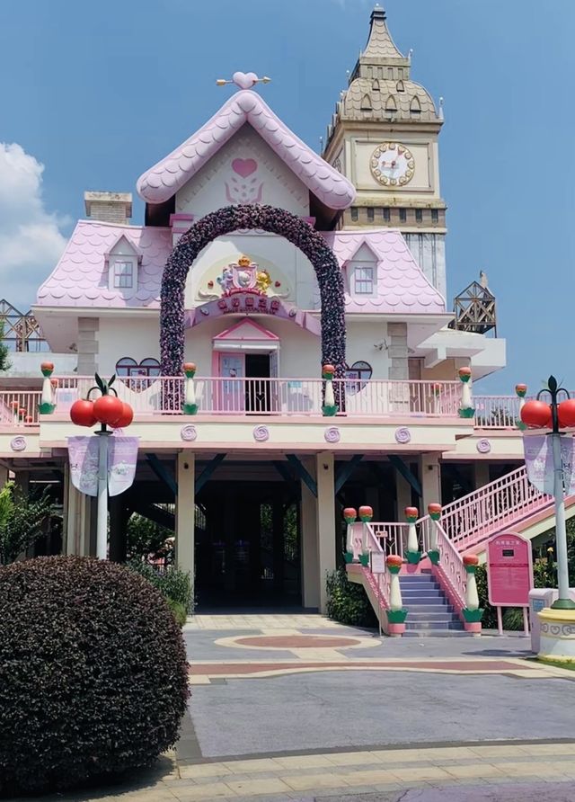 Hello Kitty樂園萌化你的少女心 Hello Kitty樂園萌化你的少女心