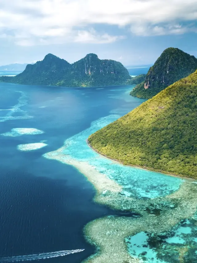 5 Days to Explore the Glass Sea Paradise