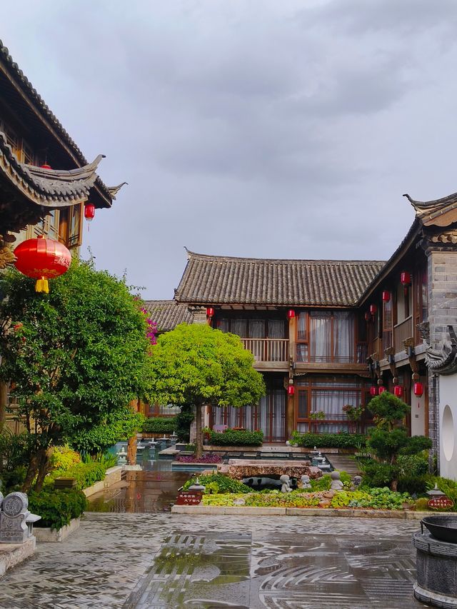 雨聲中的溫暖歸處