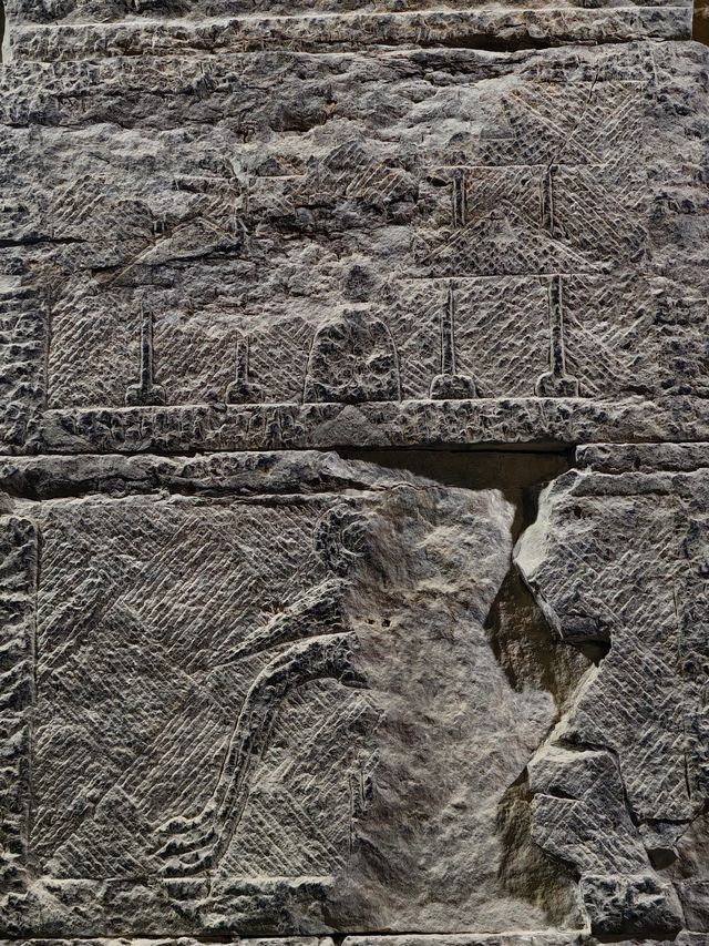 河南.登封市.太室闕