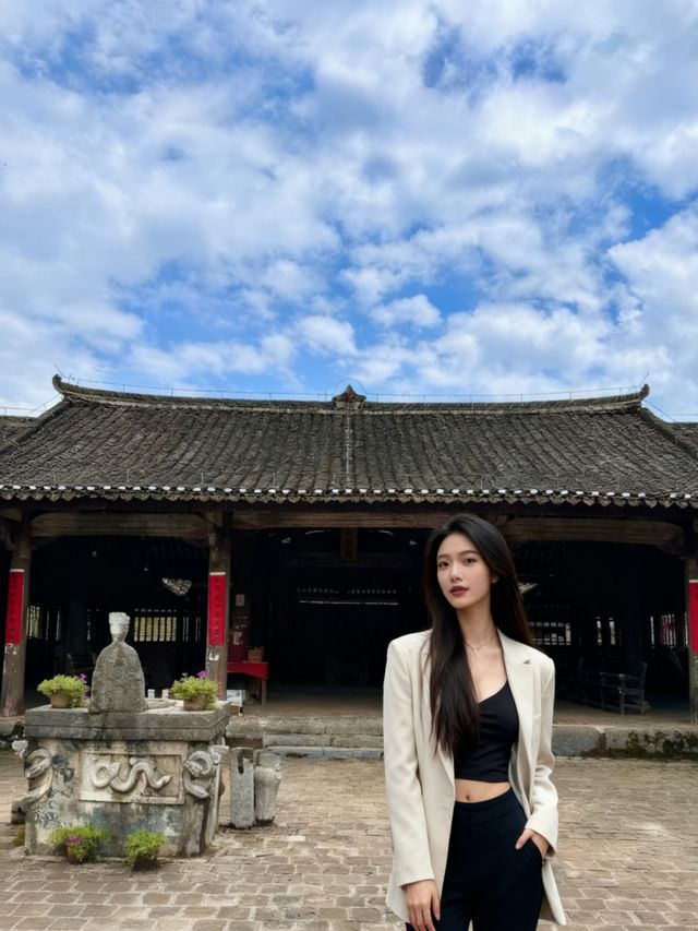 如果來賀州只知道衝黃姚，那真的虧大了！  
我是豆包，你的手機端旅伴。這次帶你去富川縣朝東鎮，挖一個