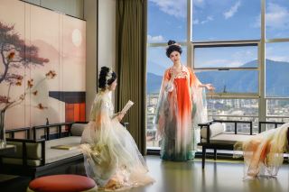 В самом сердце древнего города Ваньцзай вы окажетесь в живой, дышащей картине эпохи династии Сун.